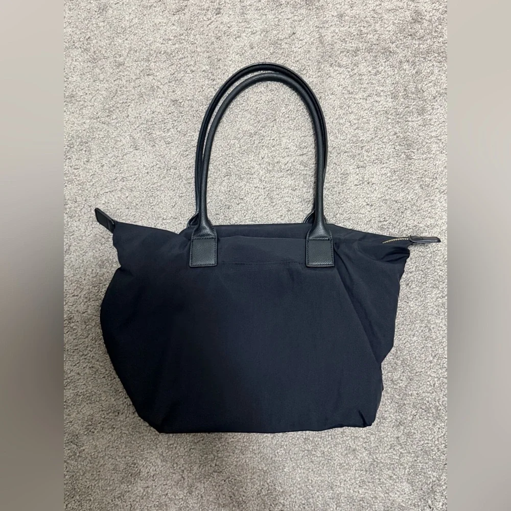 Universal Thread Black Tote Bag with Top Handles - Picture 4 of 8